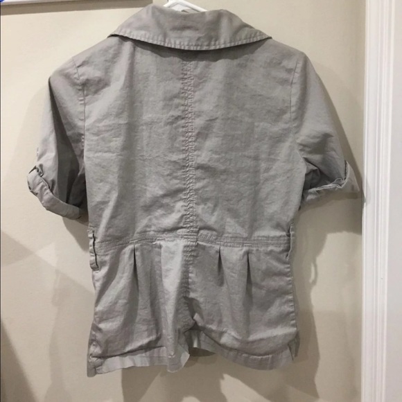 Lightweight jacket - Picture 3 of 3